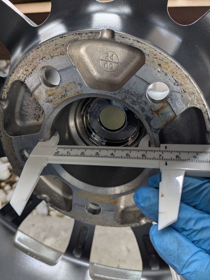 Z*ー様 2023年製　ブリジストン　DM-V3 225/65R17