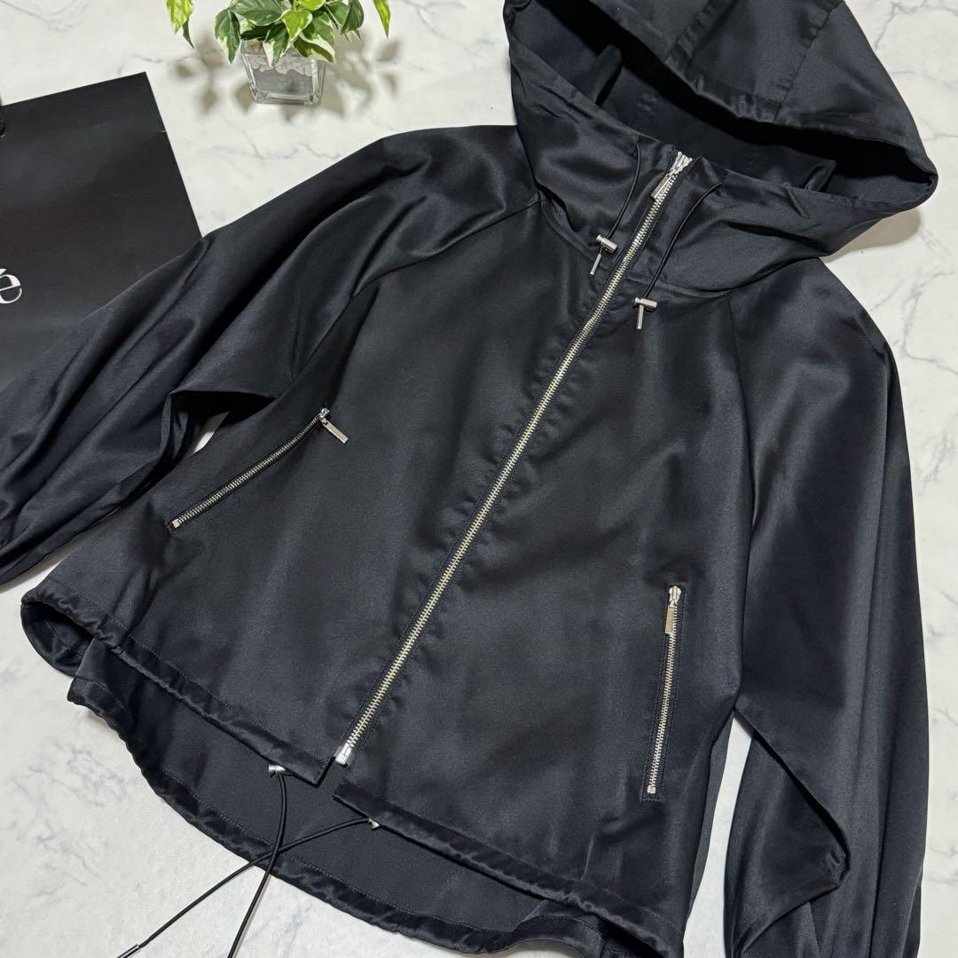 未使用 ルネ フーディー コート ブルゾン ショート フード 36黒 ジャケット