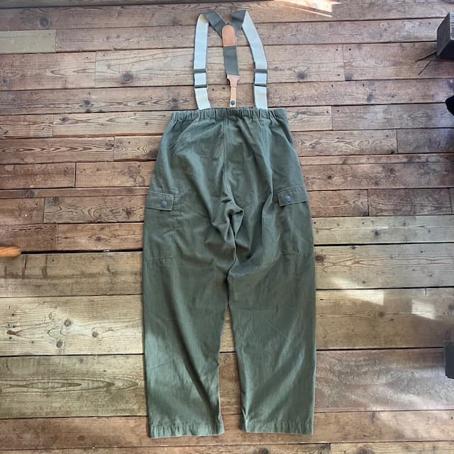 EXTRA STARK サスペンダー付 パンツ 東ドイツ軍 ミリタリー パンツ