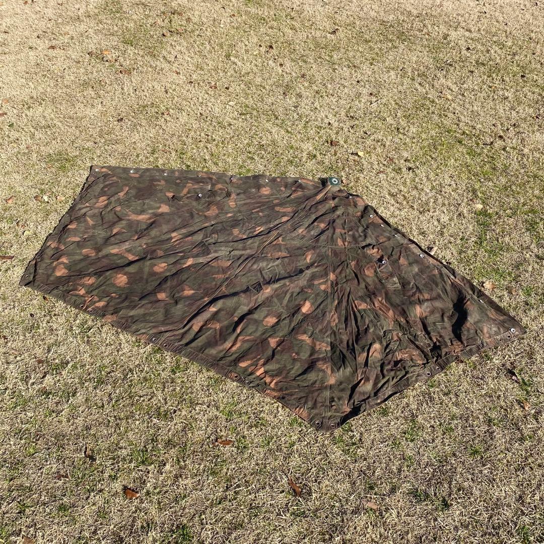 ハンガリー軍幕②　ポンチョ　２枚　ポール・ペグセット　 ワンポールテント