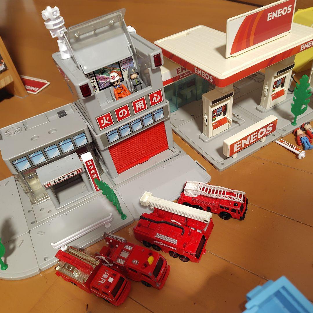 トミカタウン　パーツ大量　まとめ売り