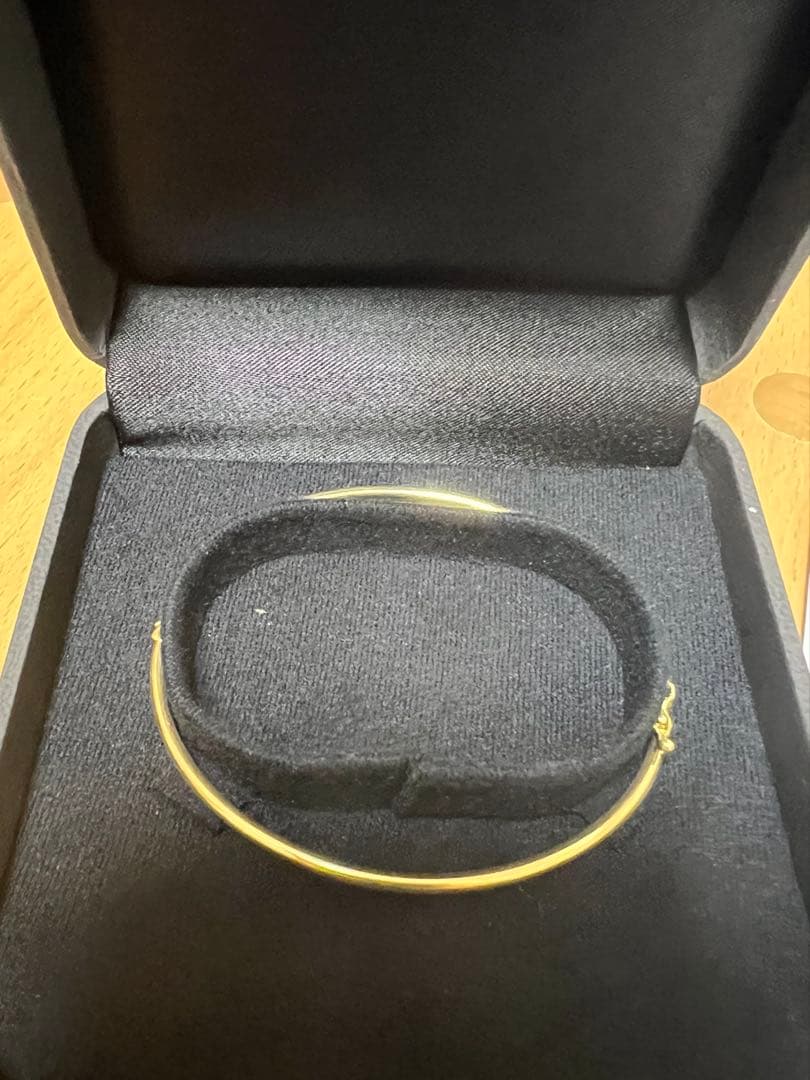 最終値下げ　K18 イエローゴールドバングル