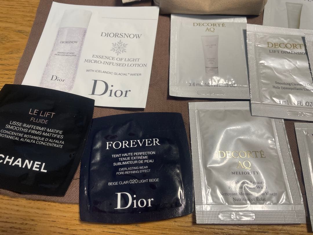 ディオール　シャネルなど　化粧品セット　その他おまけ付き！