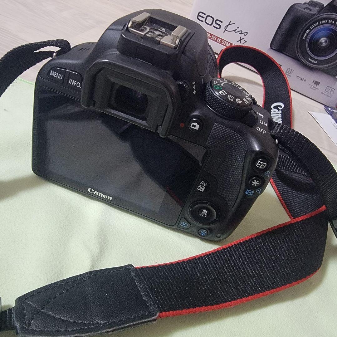 イ*N様 Canon EOS Kiss X7 ダブルズームキット