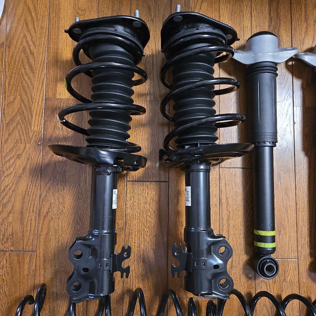 50プリウスA プレミアム純正サスペンションセット