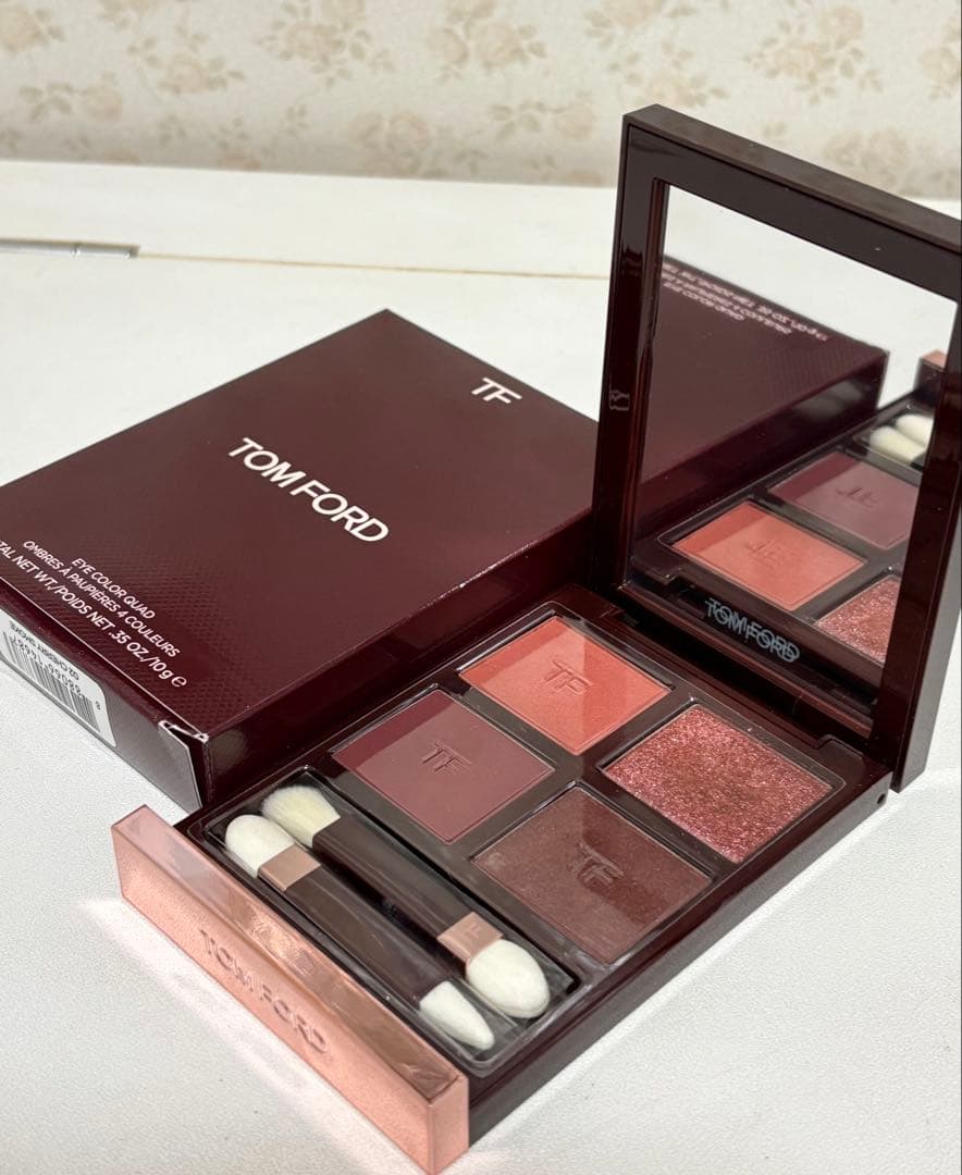 TOMFORD アイカラークォード チェリースモーク