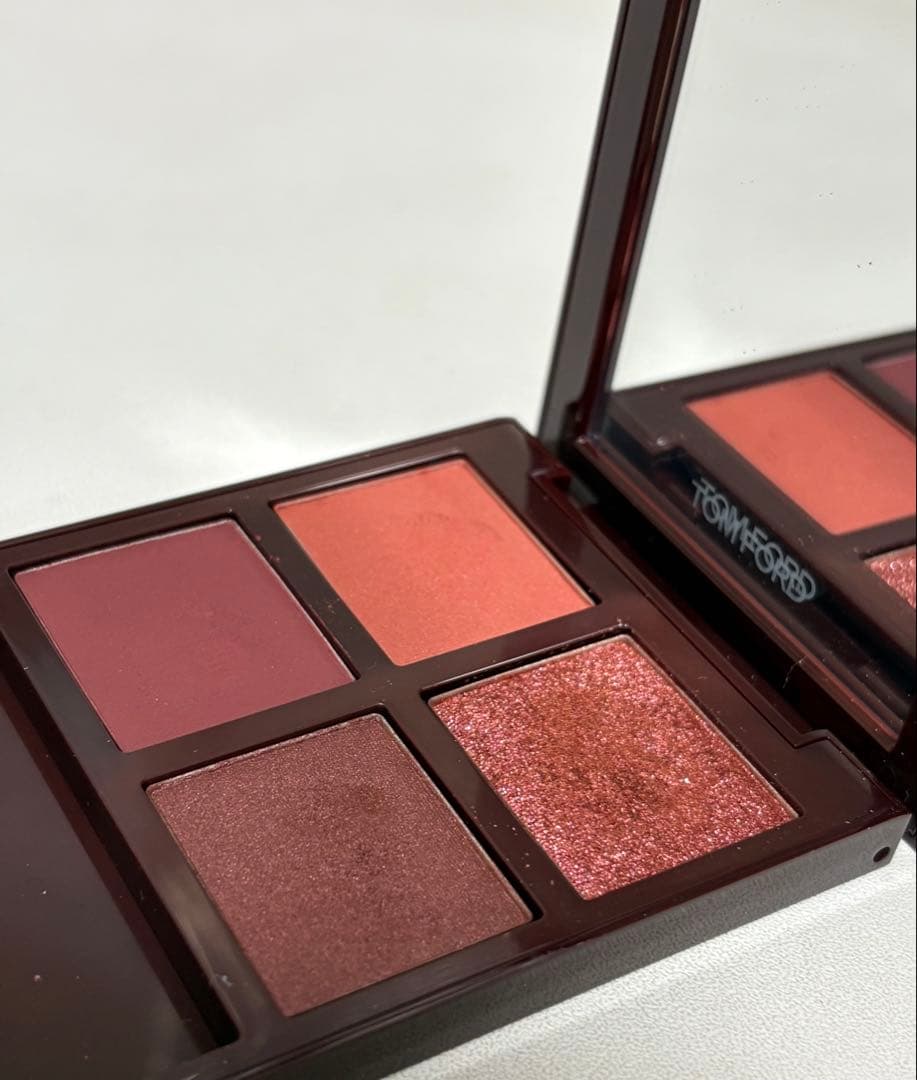 TOMFORD アイカラークォード チェリースモーク