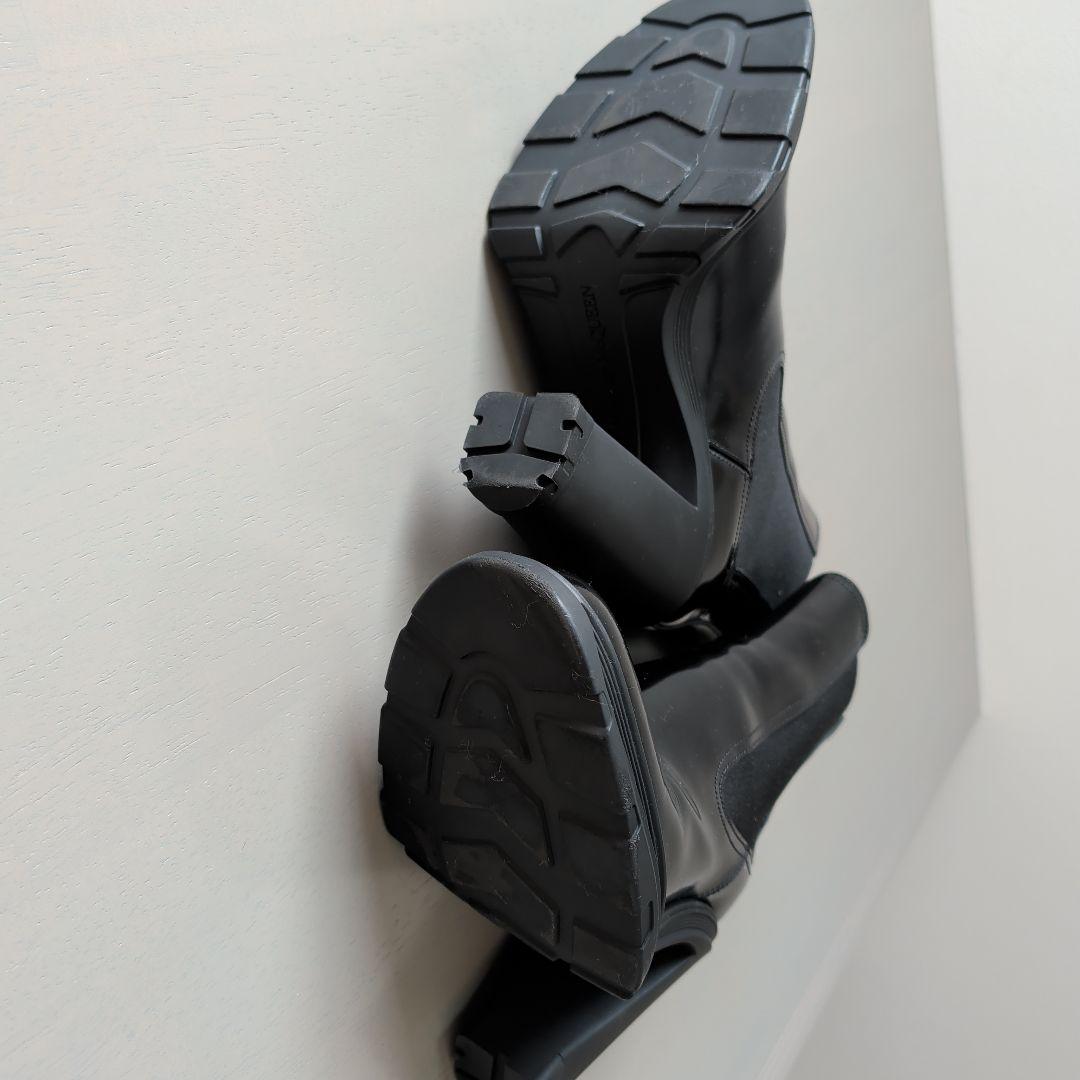 Alexander McQueen サイドゴアブーツ ブラック