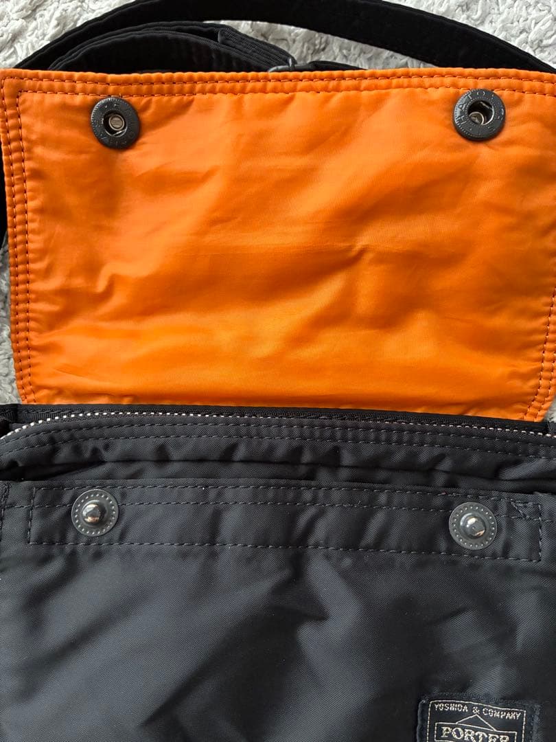 PORTER ブラック ショルダーバッグ サコッシュ