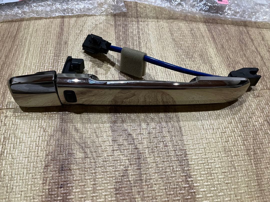y*y様 セレナc27ニスモ　純正クロームメッキドアハンドル1台分セット