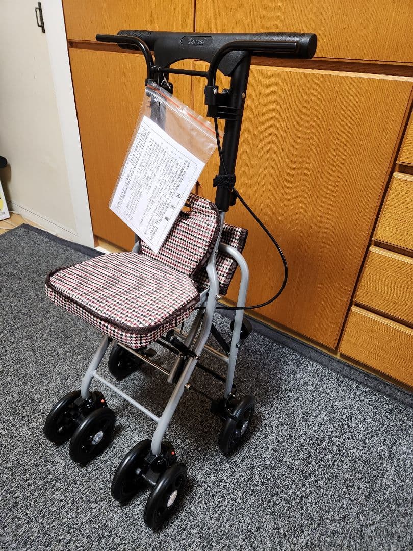 新品!TakaoF 折りたたみ式シルバーカー チェック柄