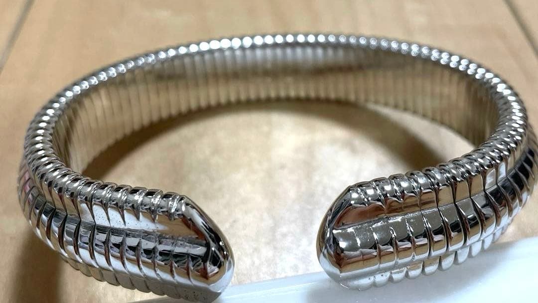 美品 orgone オルゴンリング バングル ブレスレット シルバー系 施術用