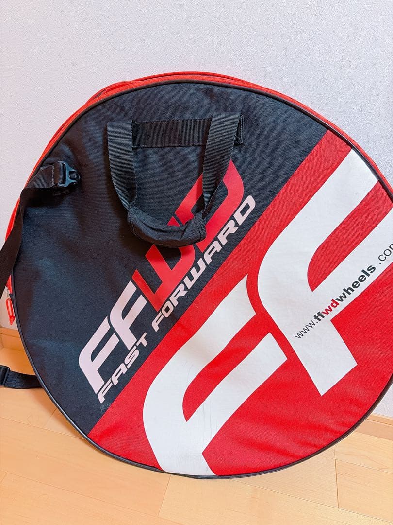 FAST FORWARD F6R カーボンホイール　ホイールバック付