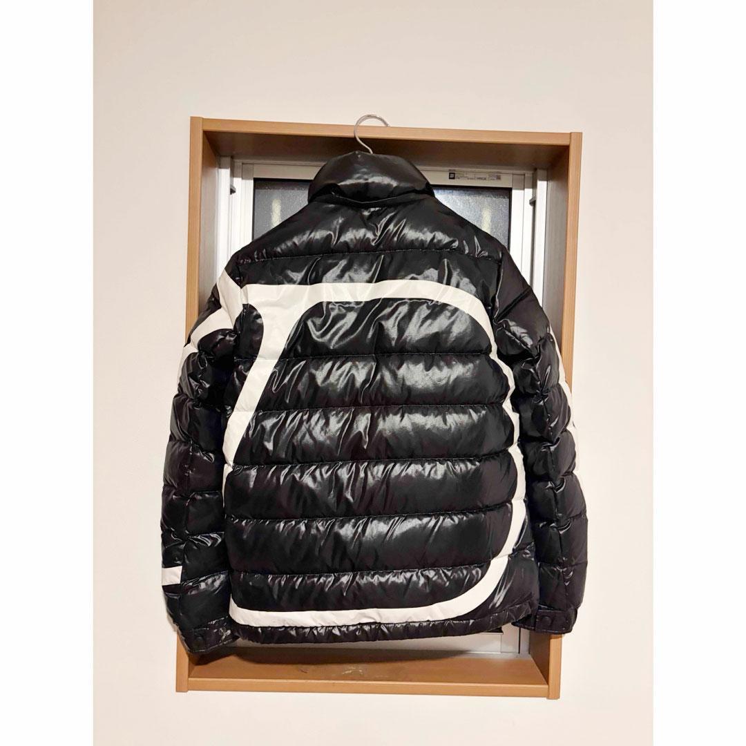 VALENTINO ダウンジャケット ビッグVロゴ フードなし 正規品