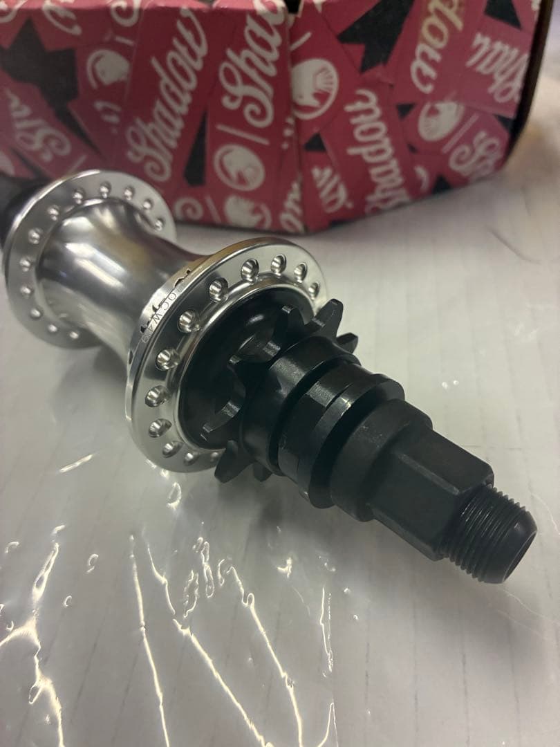 BMXハブ　「Shadow Definitive C assete Hub 」