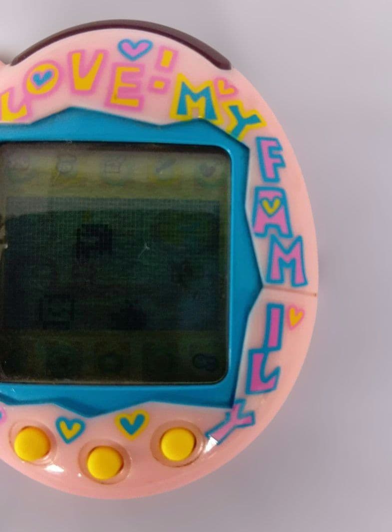 いぇー！ふぁみりーイロイロ！ たまごっち プラス ふぁみたまラブ(m37)