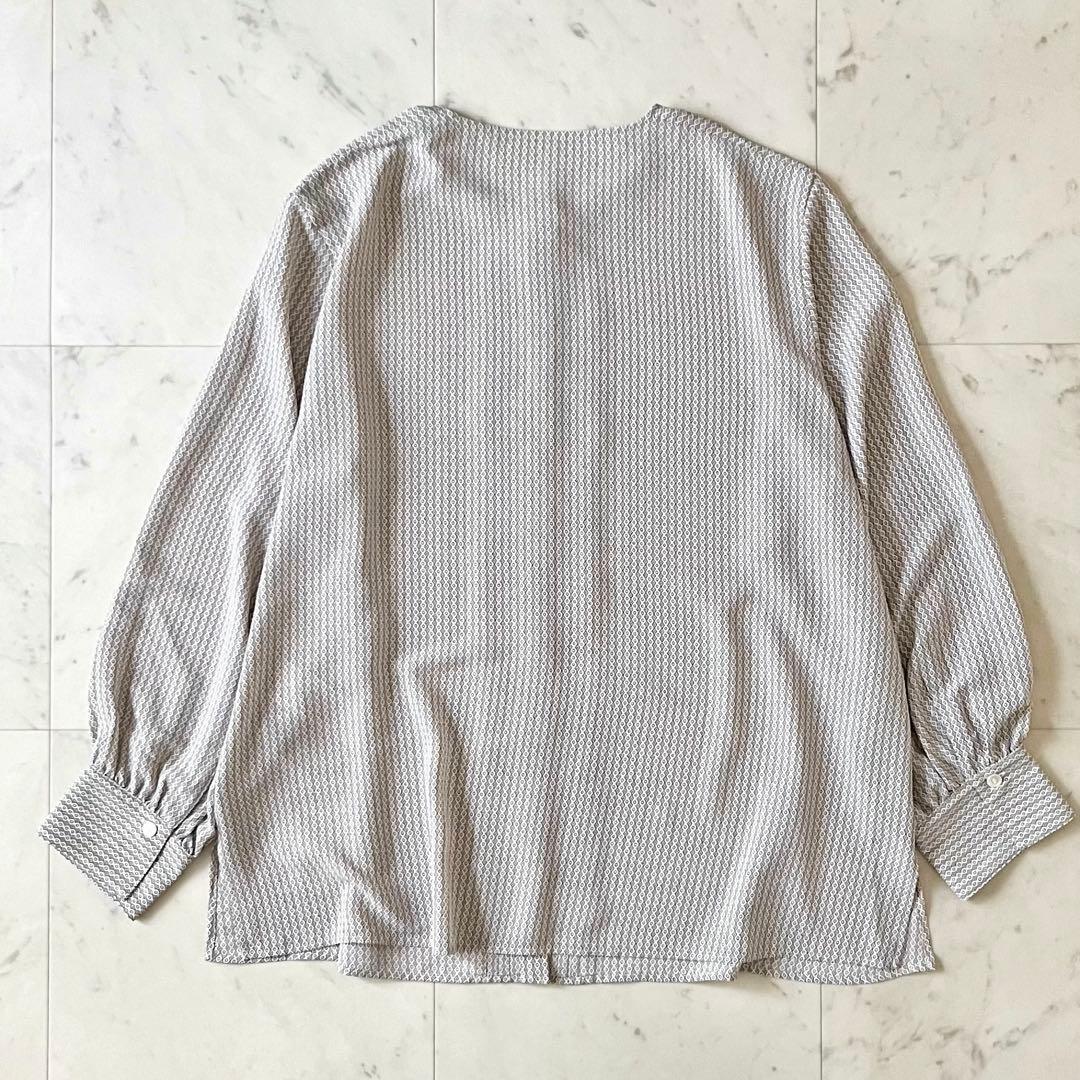 タグ付未使用♪23区 ヴィンテージプリントピンタックブラウス 44 大きいサイズ