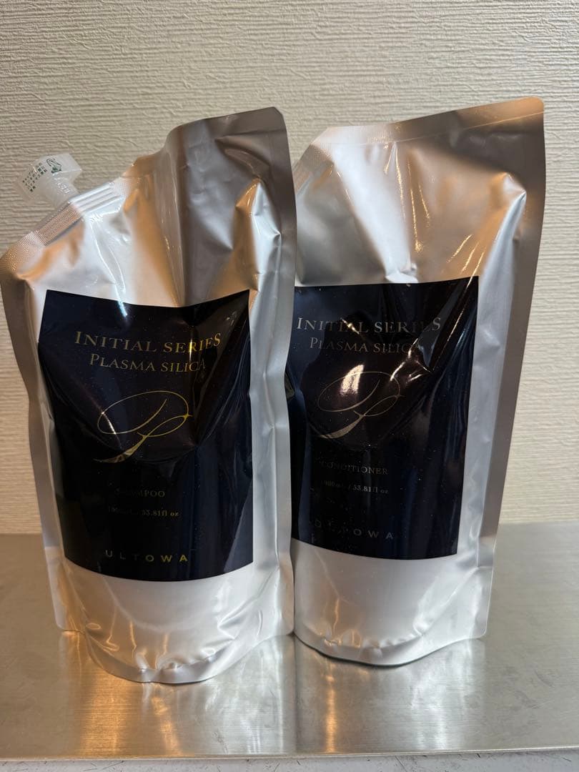 ウルトワ　サラサラタイプ　シャンプー・コンディショナー　1000ml詰替えセット