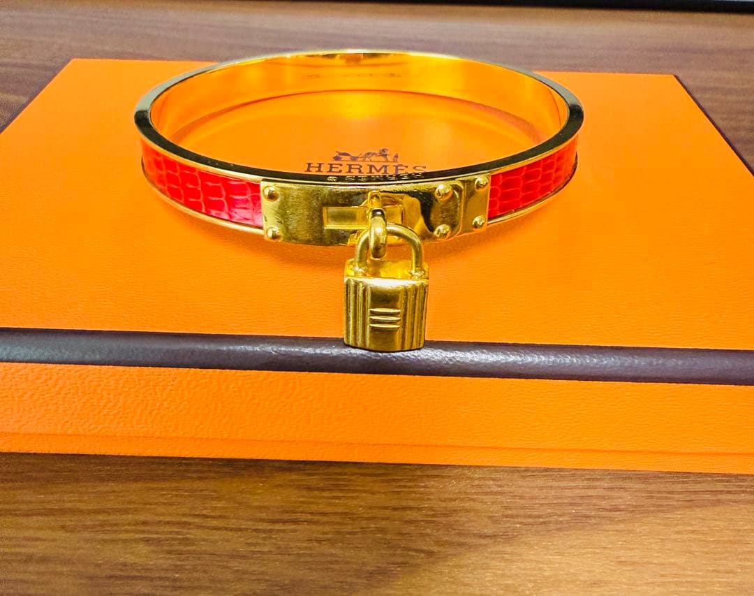 エルメス　ケリー　バングル