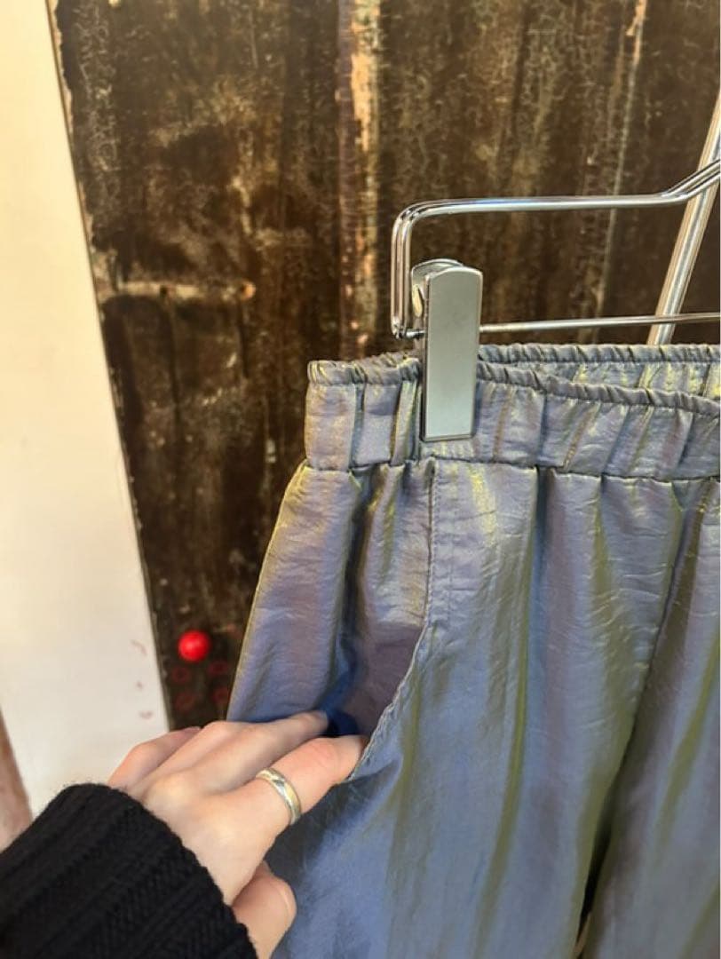 玉虫イージーパンツ　スラックス