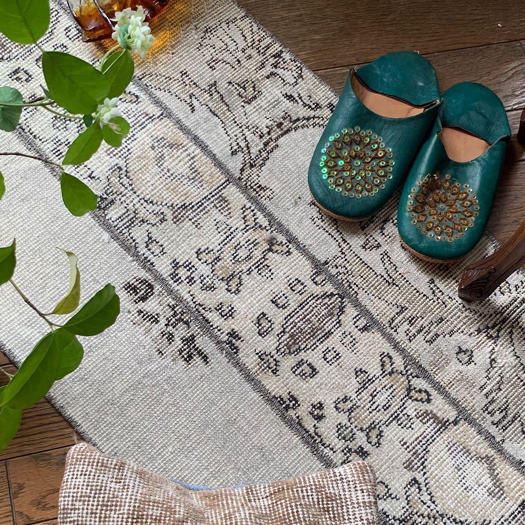 トルコヴィンテージラグ　ランナー　147×51アイボリー　グレージュ　トルコラグ