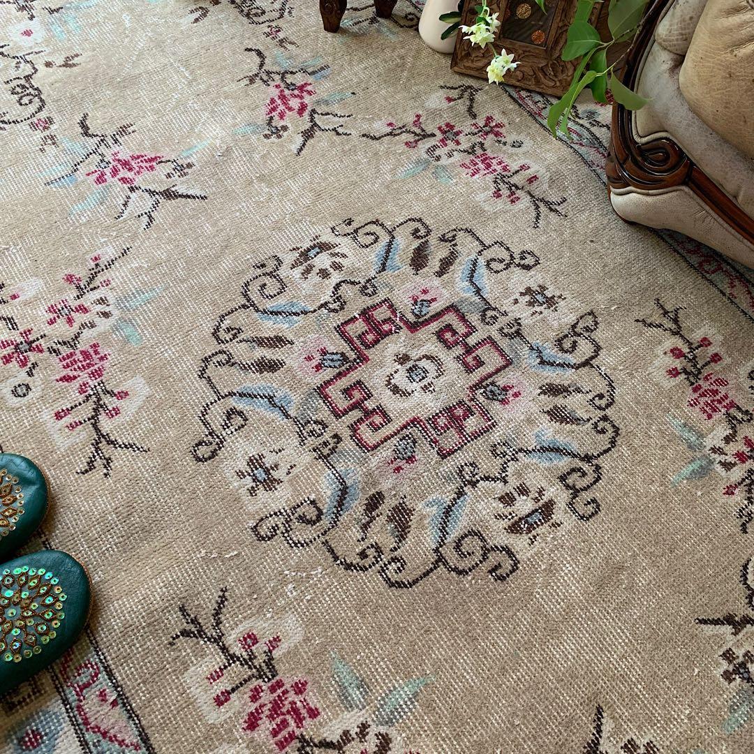 シノワズリ　213×110 トルコヴィンテージラグ　ペールカーキ トルコラグ