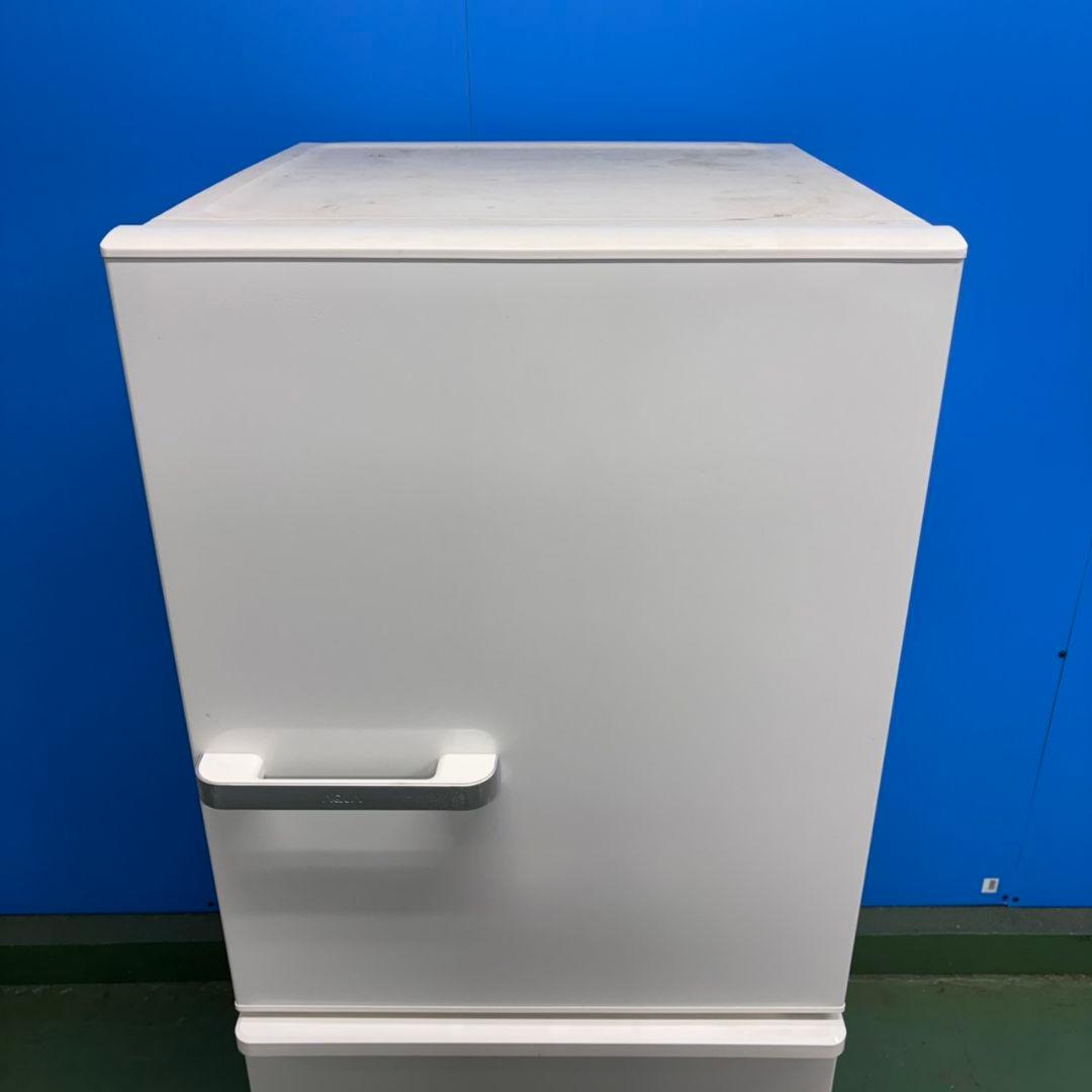 590 大型冷蔵庫　一人暮らし　家庭用でも！オススメ　200L〜300L　極美品