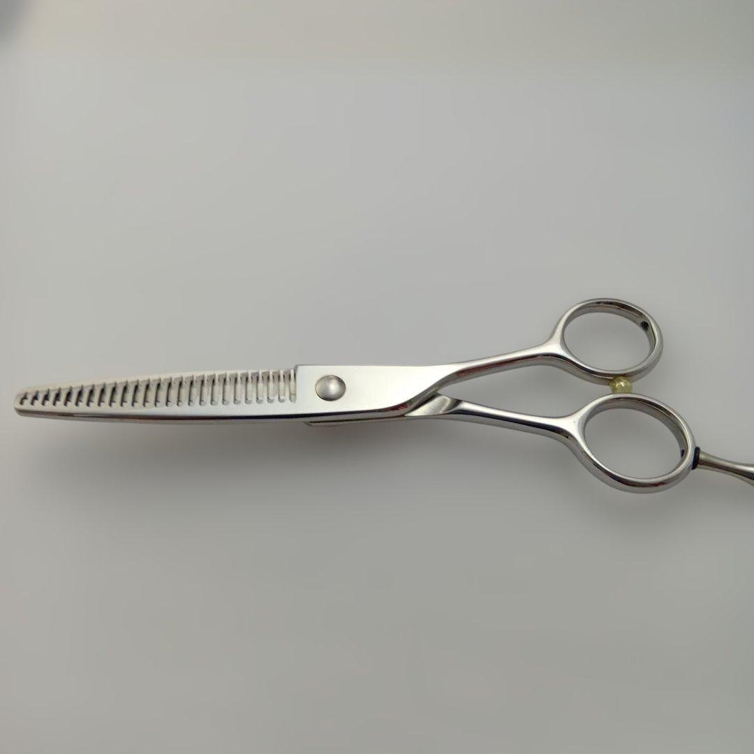 珍品特価！コバルト合金セニングシザー櫛刃3段　スキ率50% メーカーJPブランド