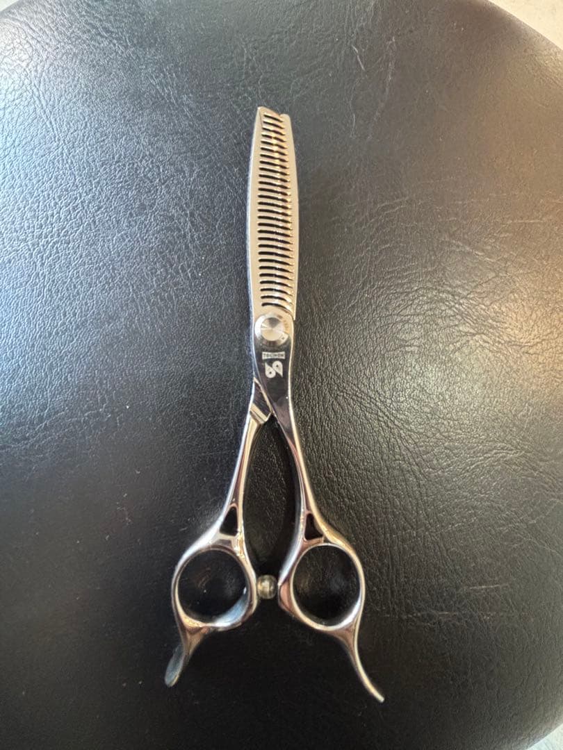 TOGINON セニングシザー ケース付き