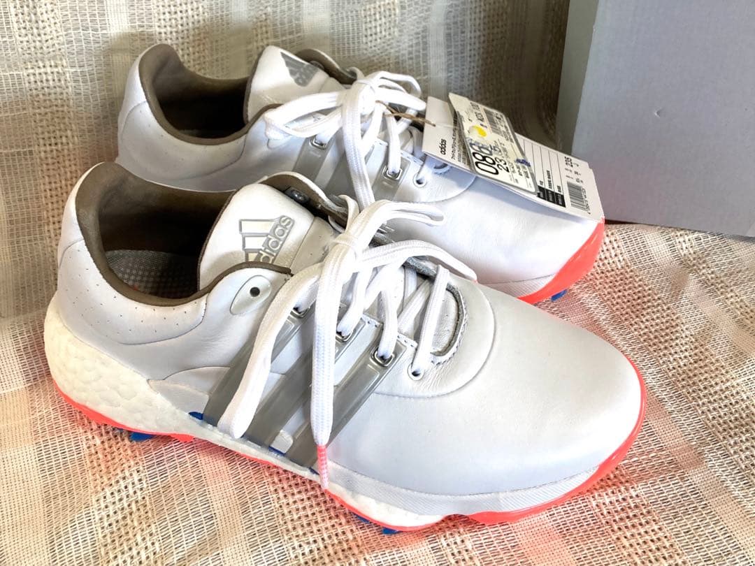 未使用adidas ゴルフシューズ 23.5cm
