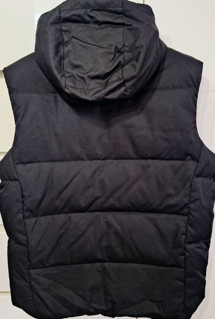 RALPH LAUREN　ラルフローレン フード付き黒ダウンベスト　美品