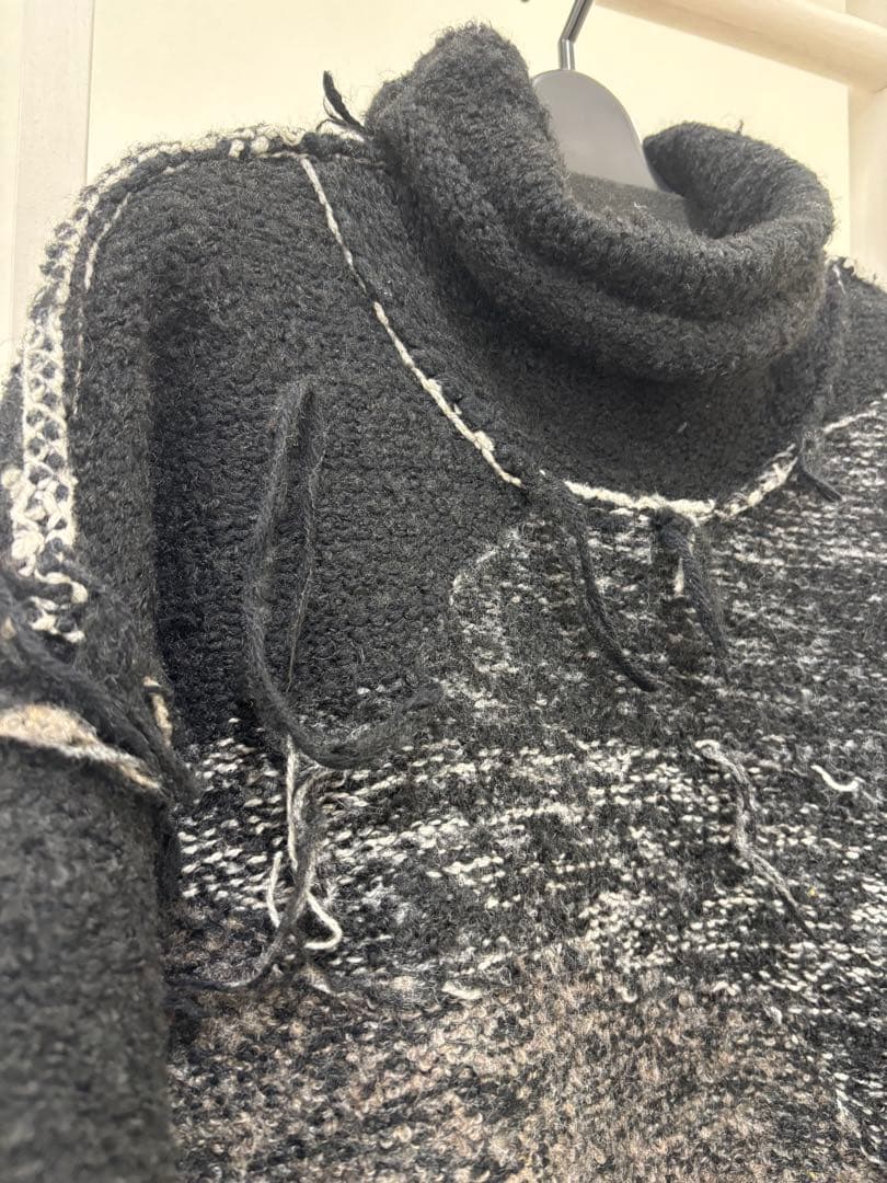 theviridianne★Reversible Grunge Sweater