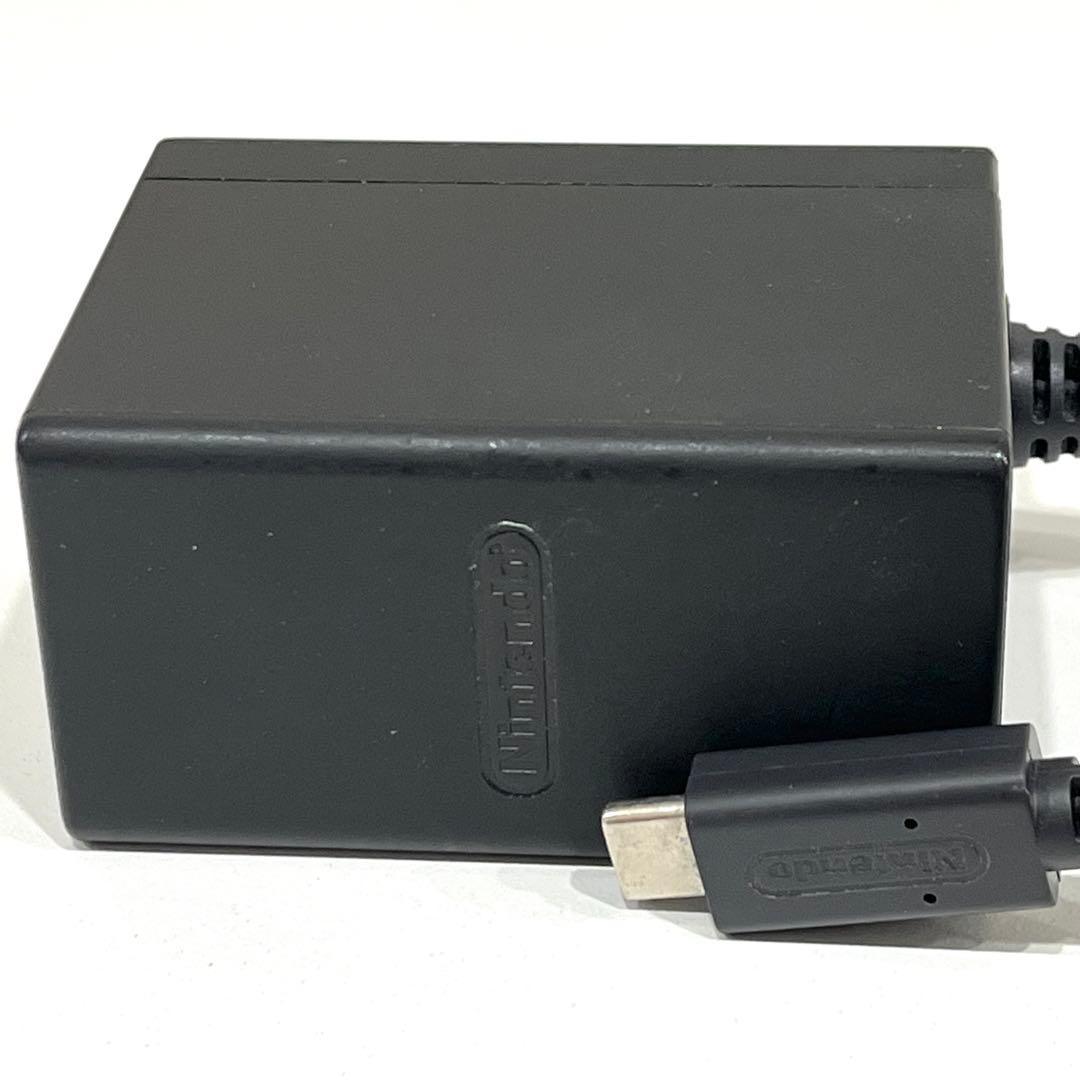 h558 美品　Nintendo Switch スイッチ　本体　どうぶつの森