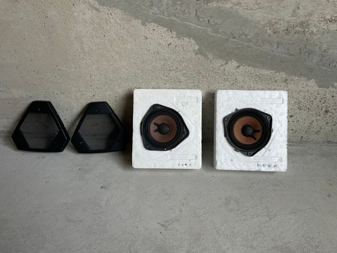 Bose スピーカー カバー付き