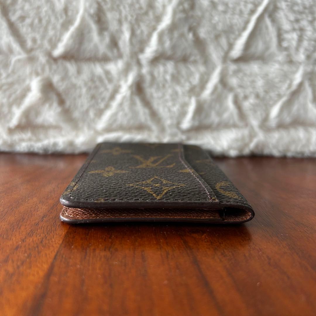 ルイヴィトン　モノグラム　名刺入れ