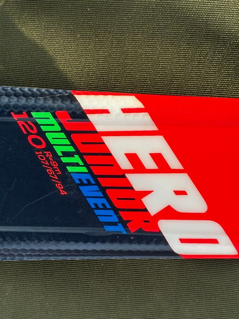 ROSSIGNOL HERO JUNIOR スキー 120cm ポール付き