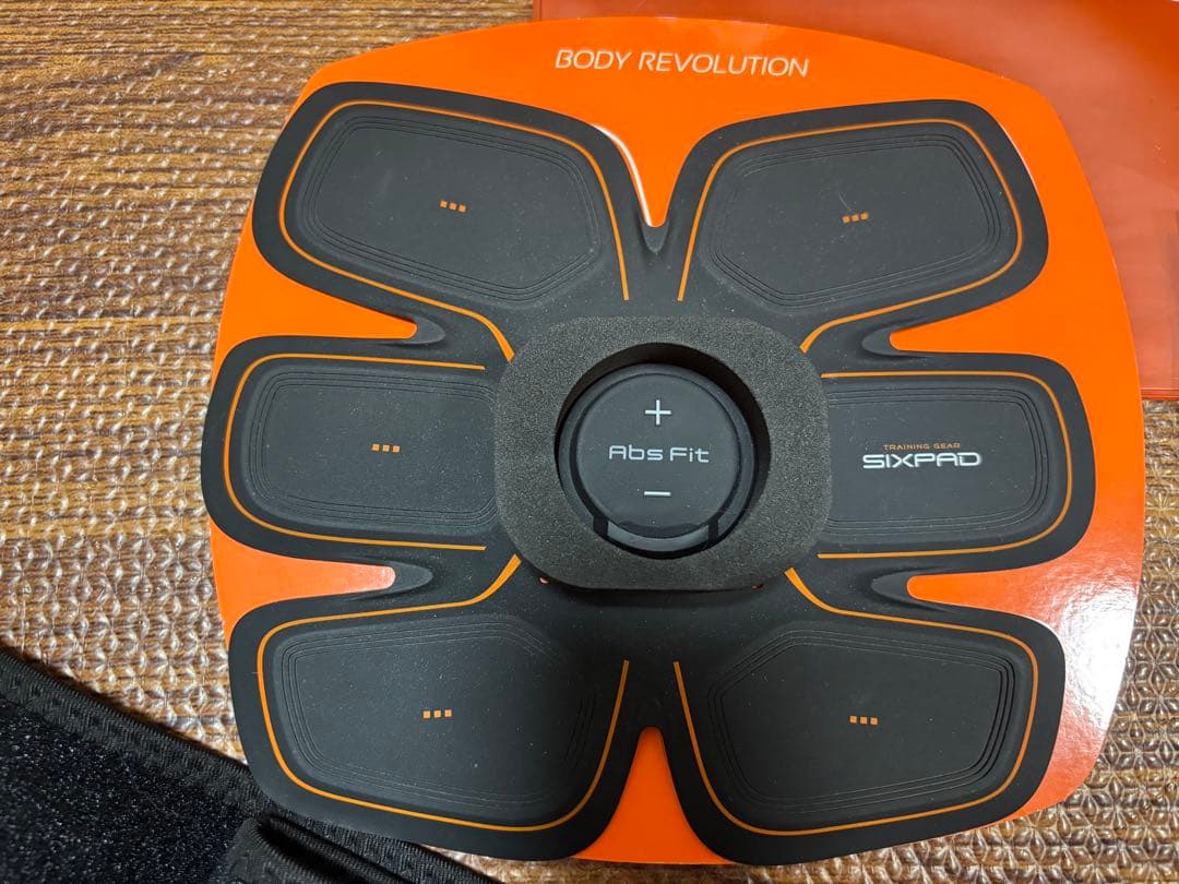 SIXPAD Abs Fit2&body fit2 充電式　EMSトレーニング