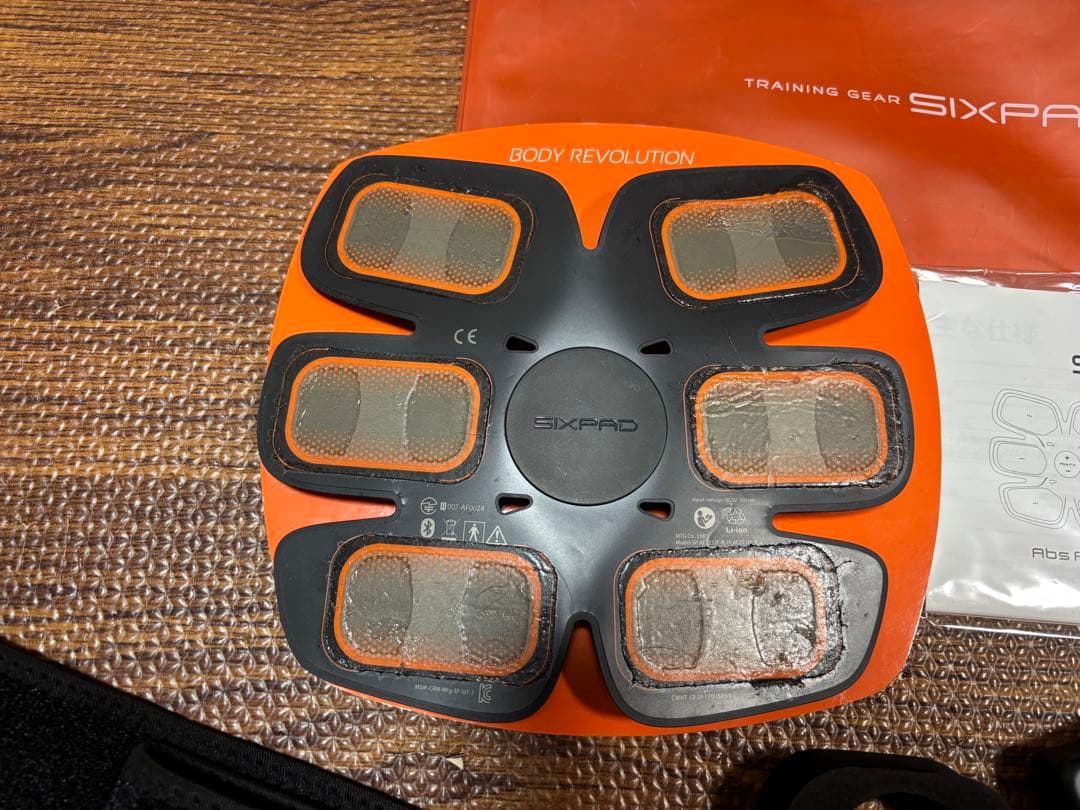 SIXPAD Abs Fit2&body fit2 充電式　EMSトレーニング