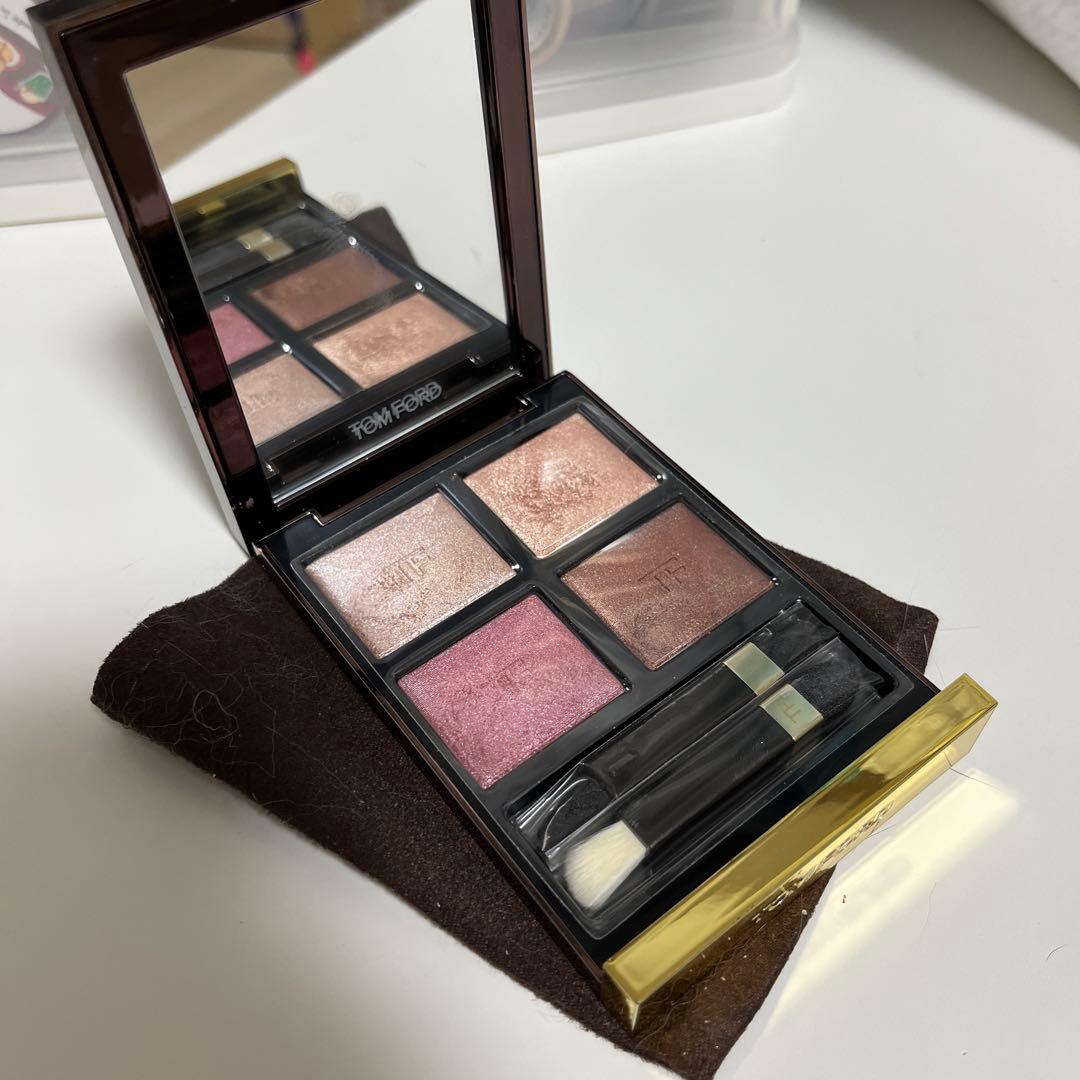 トムフォード アイカラー クォード 42A