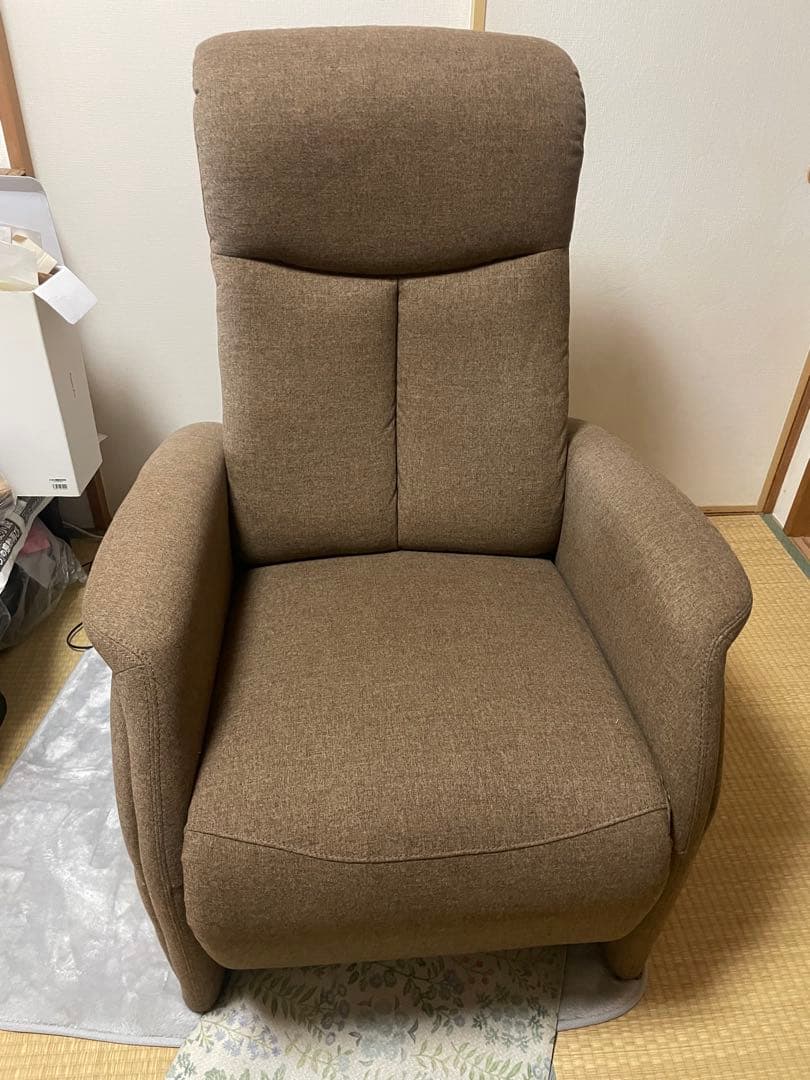 【ニトリ】電動リクライニングチェア　コンフェ