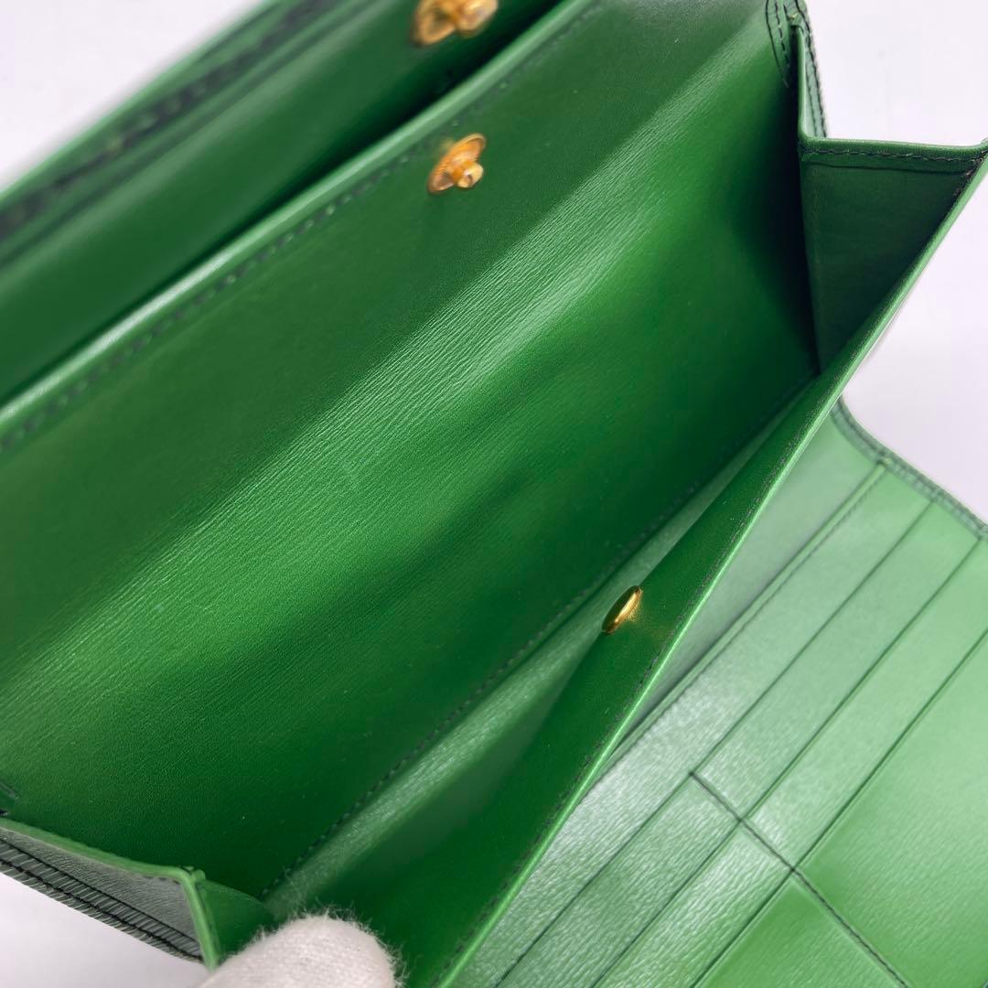 ●LOUIS VUITTON 長財布 エピ ポルトモネ•クレディ●ヴィトン 緑