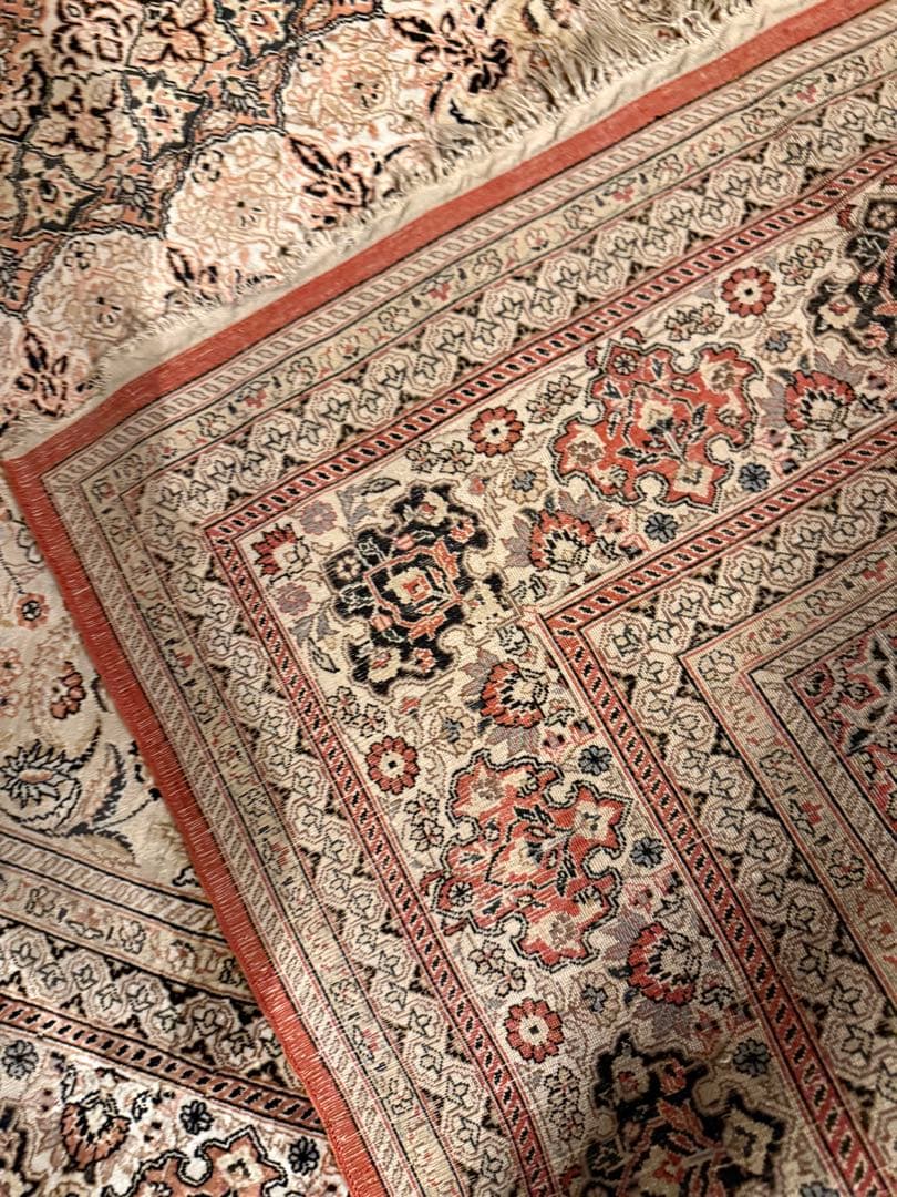 極上 イスファハン シルク ペルシャ絨毯 メダリオン 白地 245×155cm