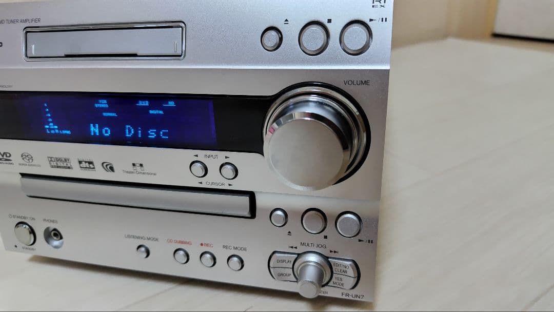 ONKYO　DVD/CD/MDプレーヤー FR-UN7