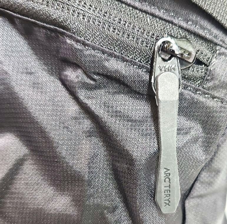 Arc'teryx　アークテリクス　ヒリアド　ブラック　リュック　黒　15L