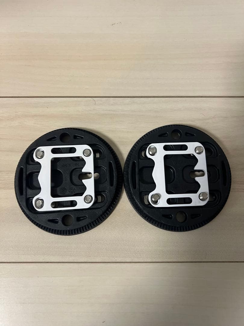 サロモン　ハイランダー　M