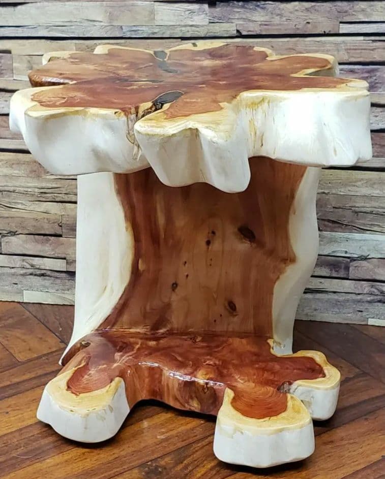 貝塚伊吹丸太サイドテーブル 10000円→8500円