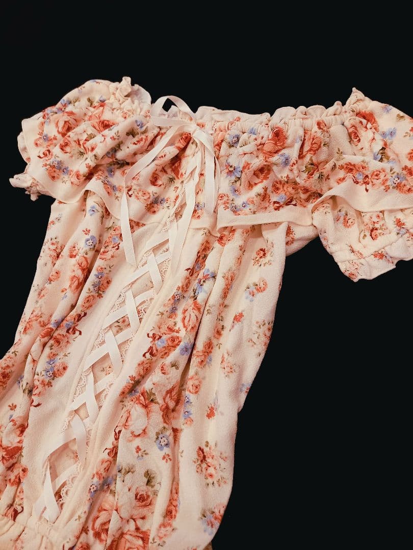 リズリサ　セットアップ　花柄　 オフショル　スカパン　チュニック　上下セット