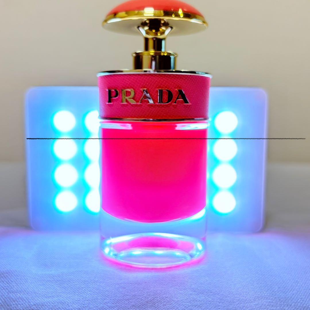廃盤品　新品　プラダ　キャンディ　グロス　オードトワレ　香水　30ml