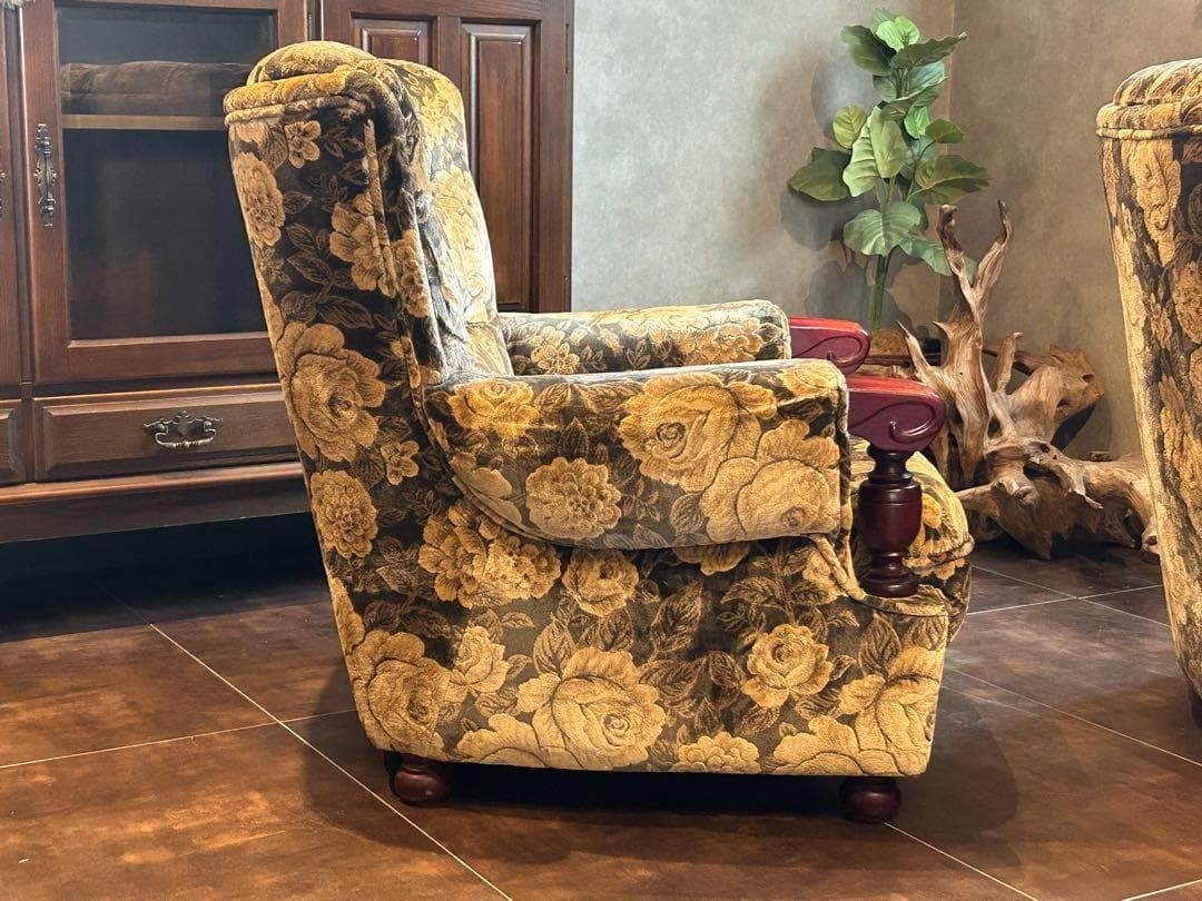 左側　金華山織　ベロア生地　ヴィンテージ　ソファ　アンティーク　レトロ　IZ