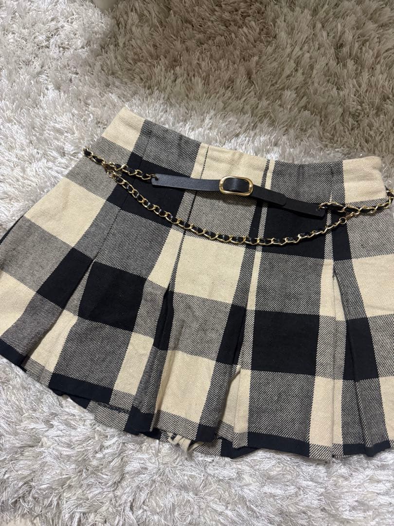 m.me.eme　エムミーエメ　チェックボックスプリーツスカートベルト付き